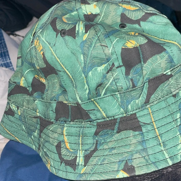 10 deep bucket hat - Picture 1 of 2